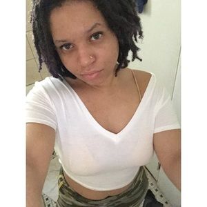 Meet your Posher, Sade